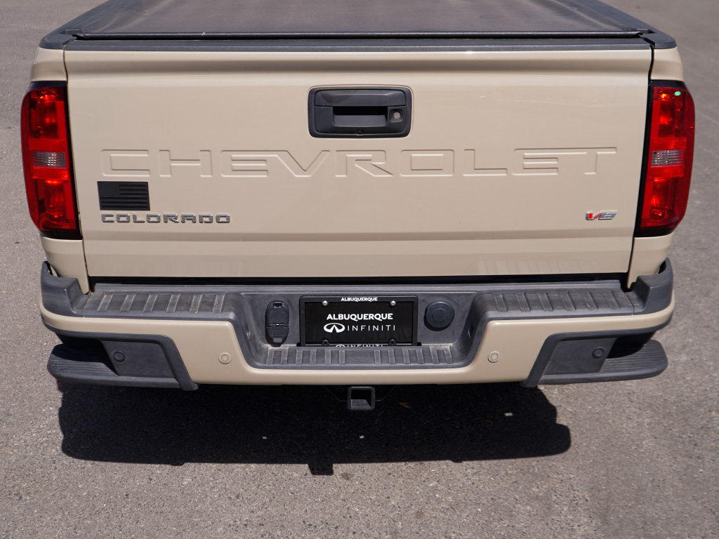 Used 2022 Chevrolet Colorado Z71 AWD/4WD image 11