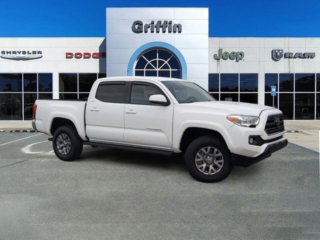 Used 2019 Toyota Tacoma SR5 image 2