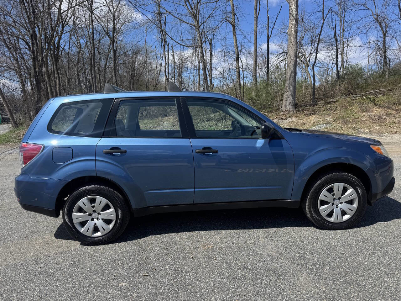 Used 2010 Subaru Forester 2.5X image 6