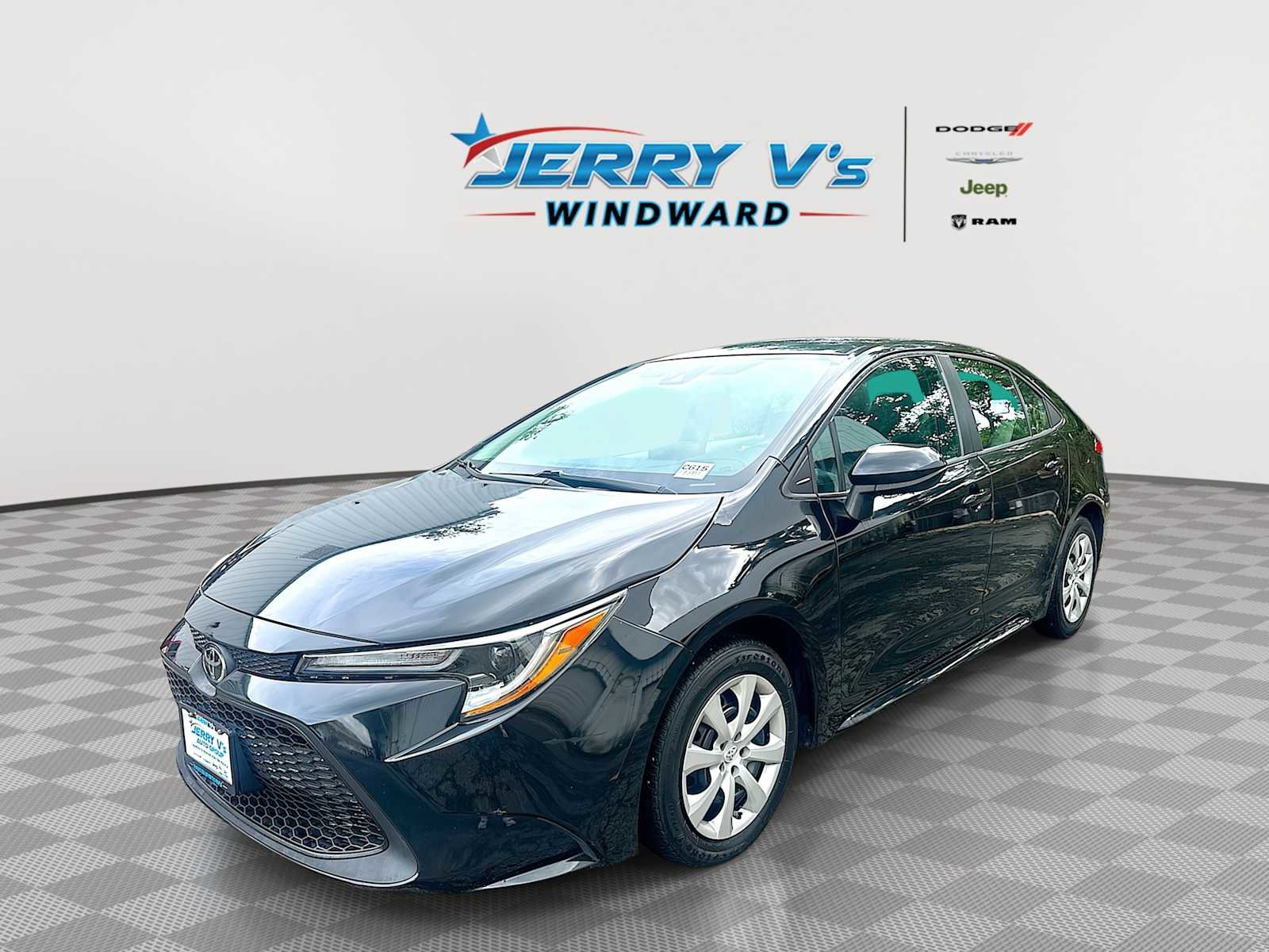 Used 2022 Toyota Corolla LE image 1