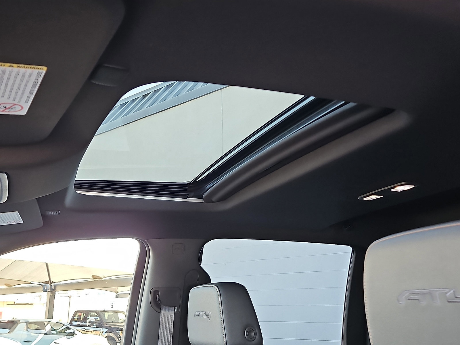 Used 2021 GMC Sierra 2500 AT4 w/ AT4 Premium Plus Package image 15