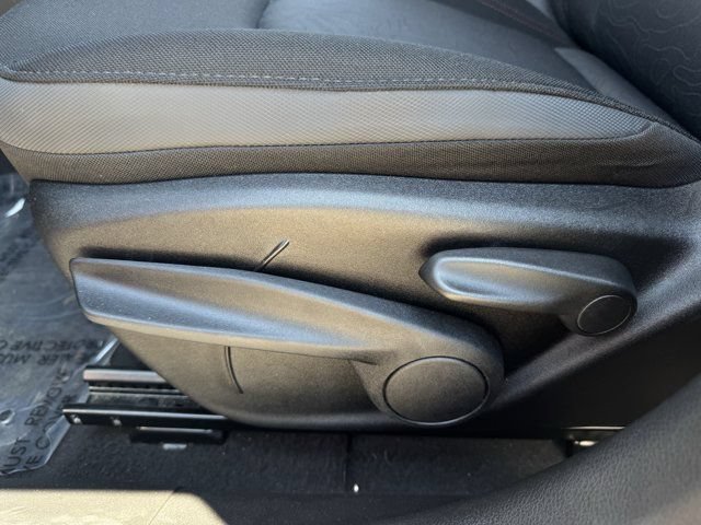 Used 2023 Jeep Renegade Trailhawk AWD/4WD image 27