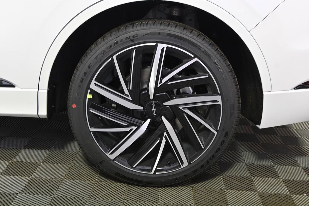 New 2026 Lincoln Aviator Black Label image 21