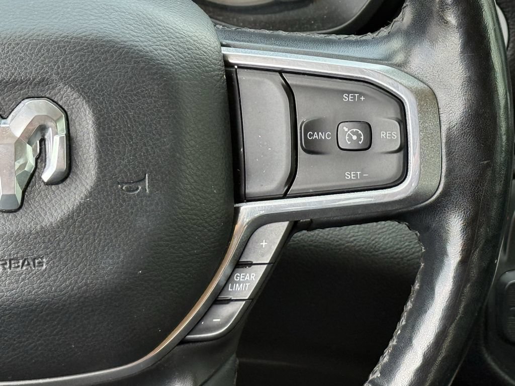 Used 2019 RAM 1500 Laramie RWD image 15
