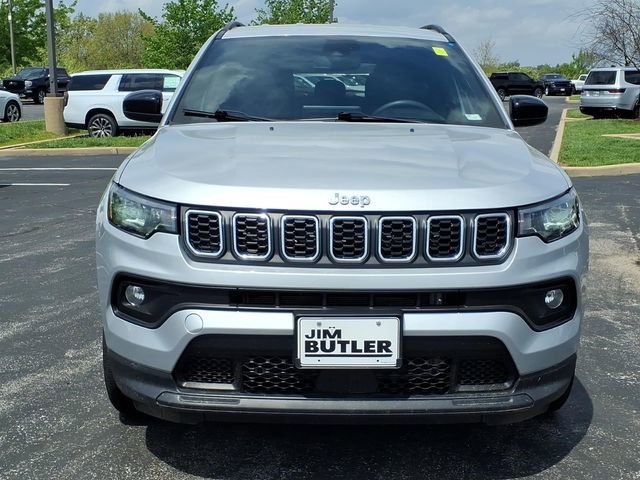 Used 2024 Jeep Compass Latitude image 26