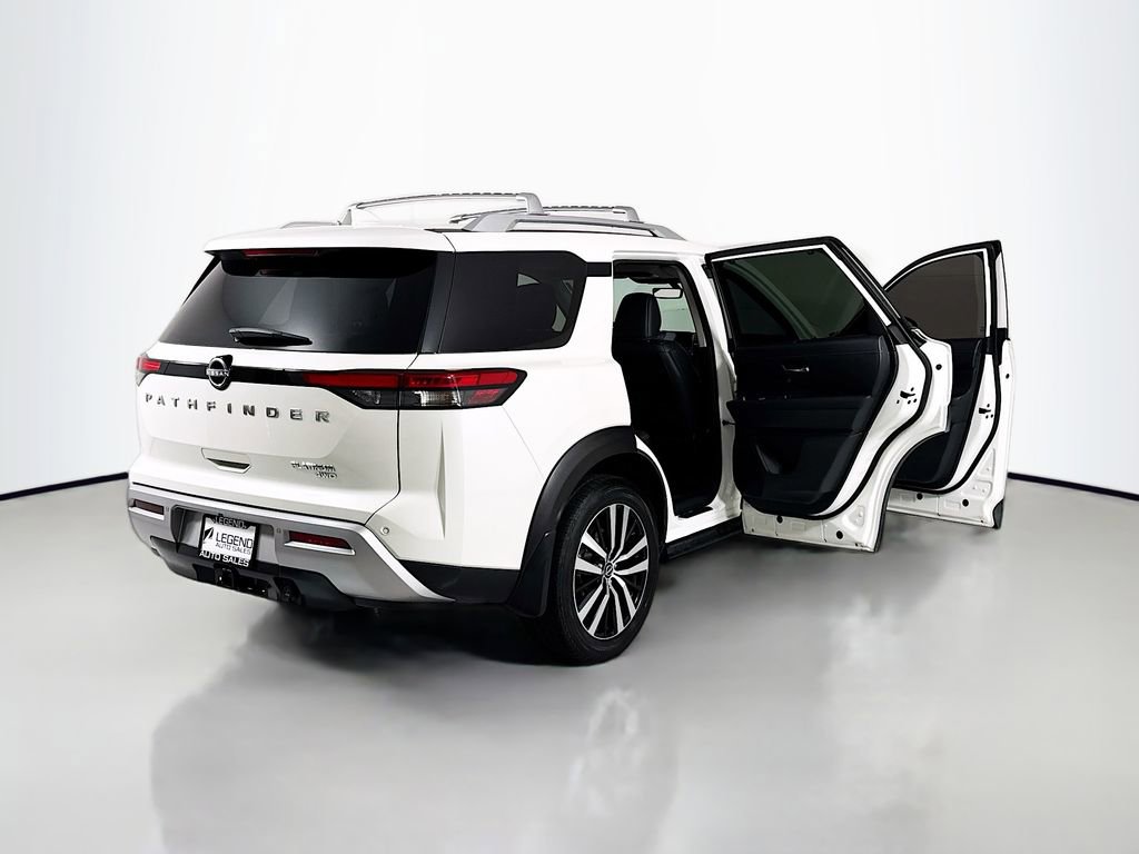 Used 2023 Nissan Pathfinder Platinum w/ Cargo Package image 22