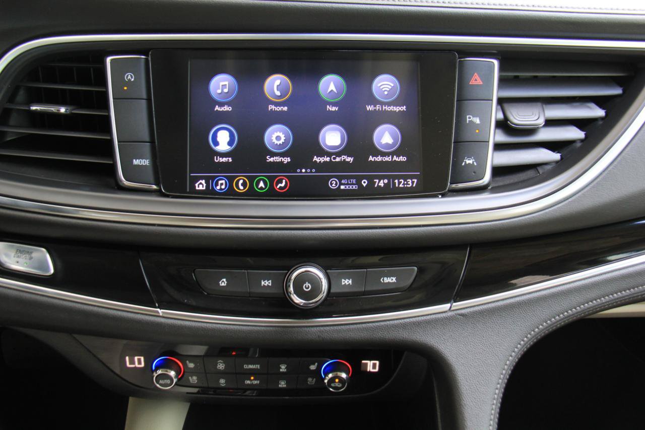 Used 2023 Buick Enclave Avenir w/ Avenir Technology Package FWD image 16