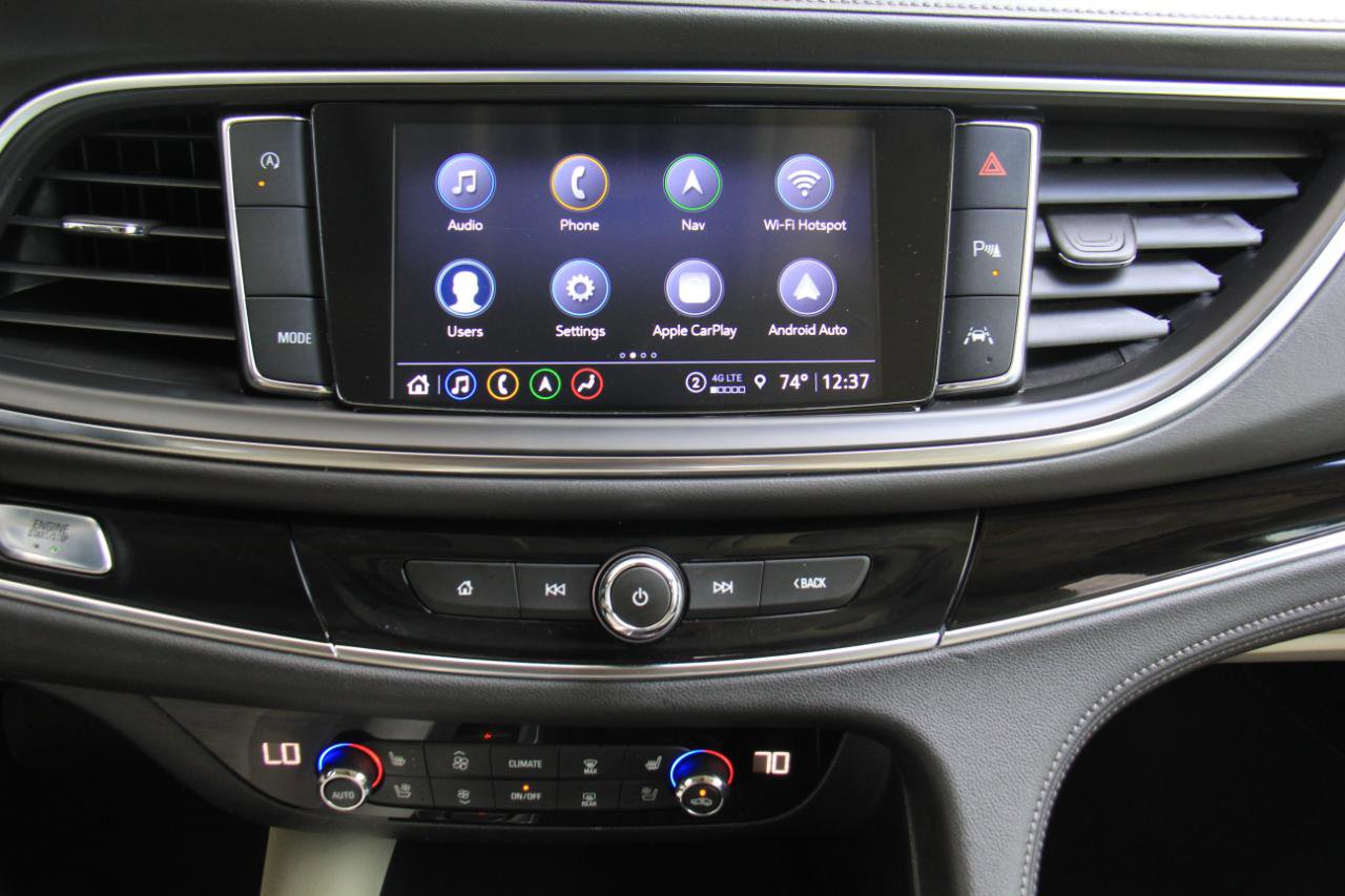 Used 2023 Buick Enclave Avenir w/ Avenir Technology Package FWD image 16