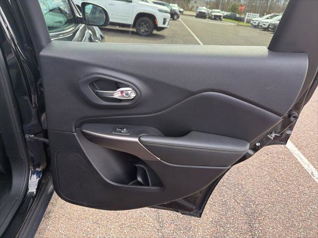 Certified 2020 Jeep Cherokee Limited image 8