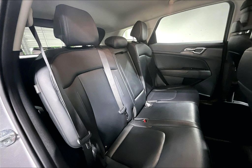 Used 2024 Kia Sportage EX FWD image 36