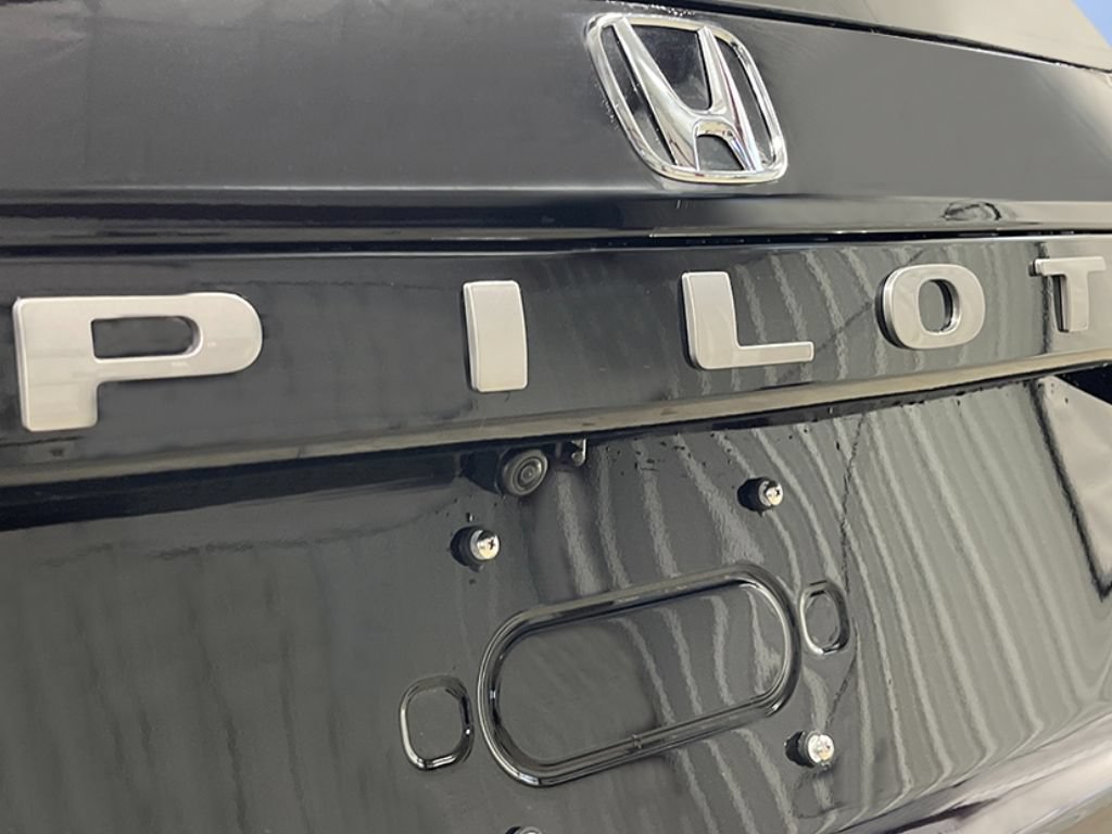 New 2026 Honda Pilot Touring image 6