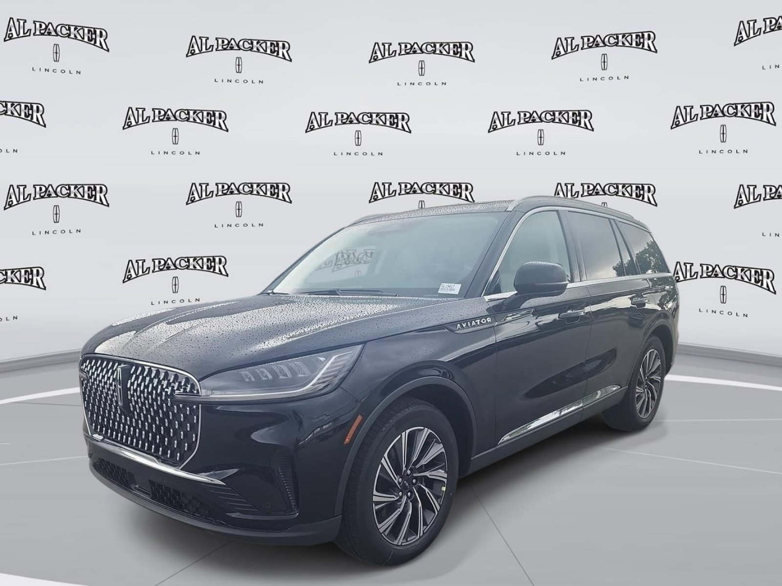 New 2026 Lincoln Aviator 2WD image 1