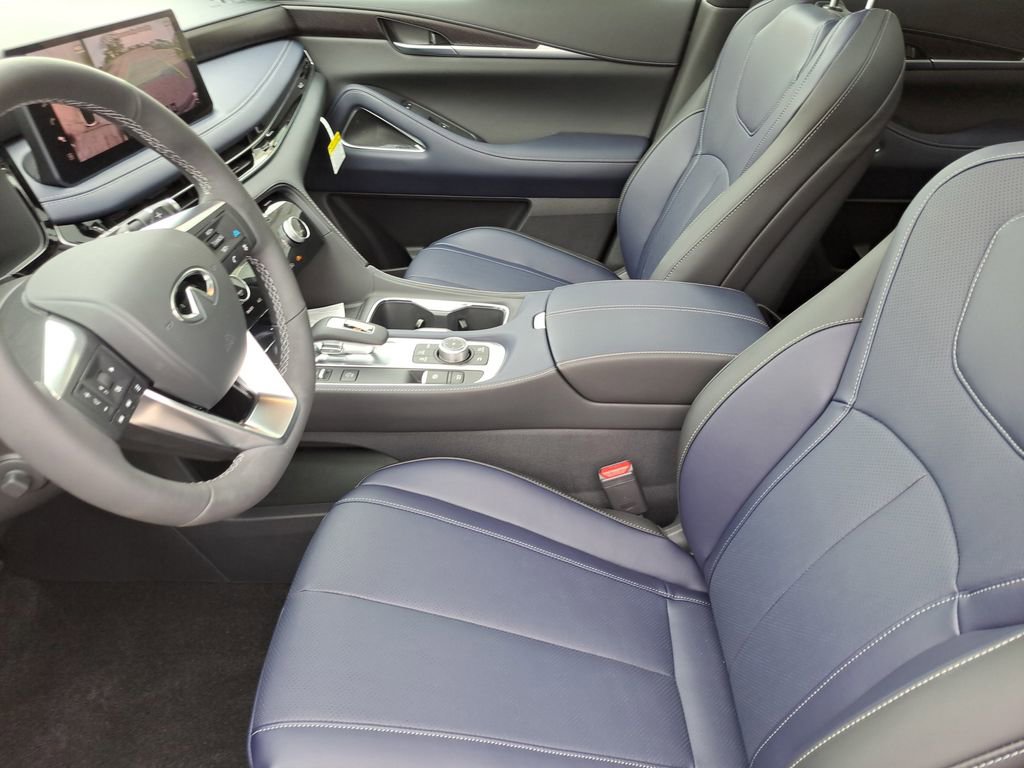 New 2026 INFINITI QX60 Sport w/ Dark Cargo Package image 17