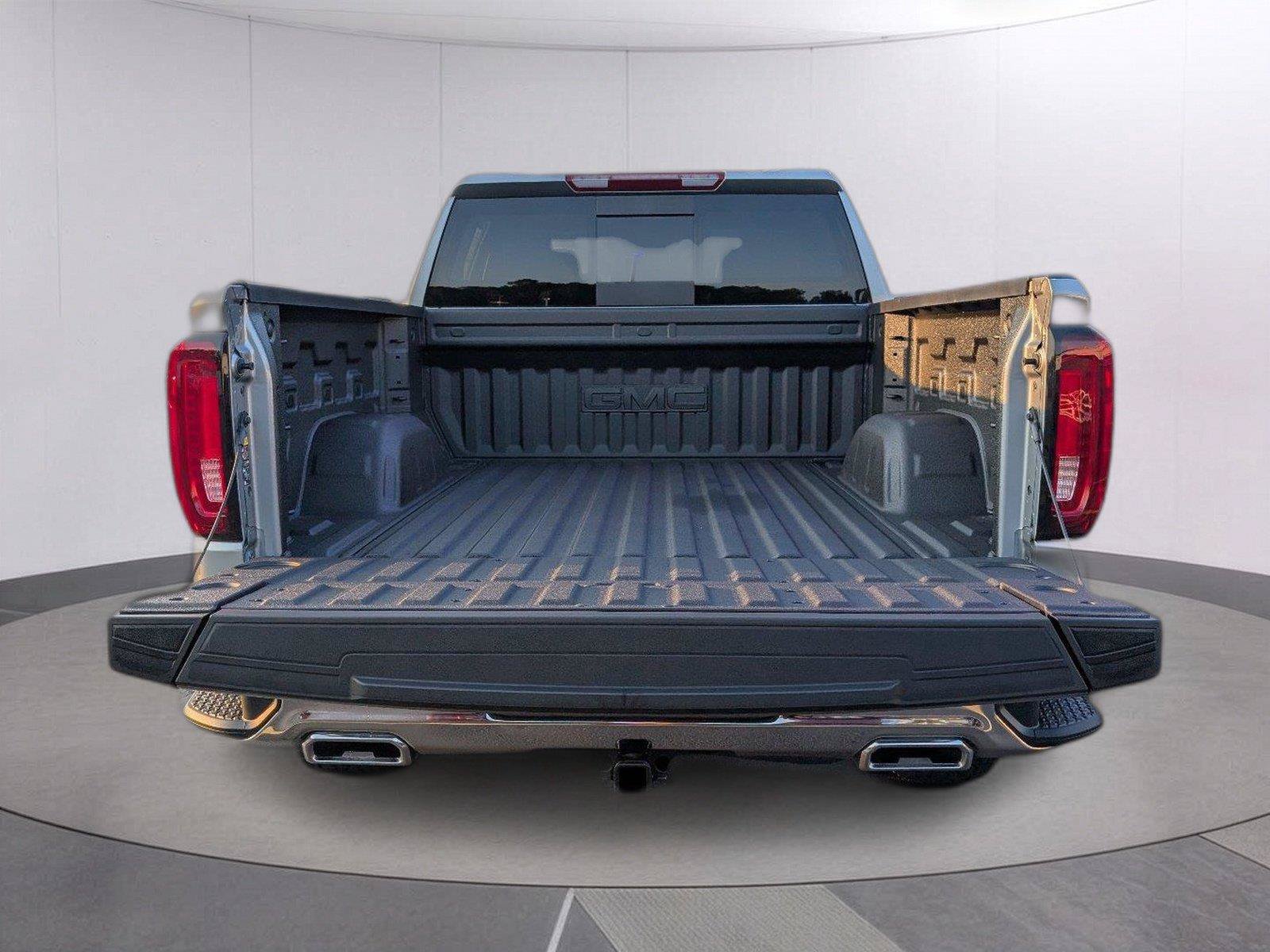 New 2026 GMC Sierra 1500 SLT w/ SLT Convenience Package AWD/4WD image 5