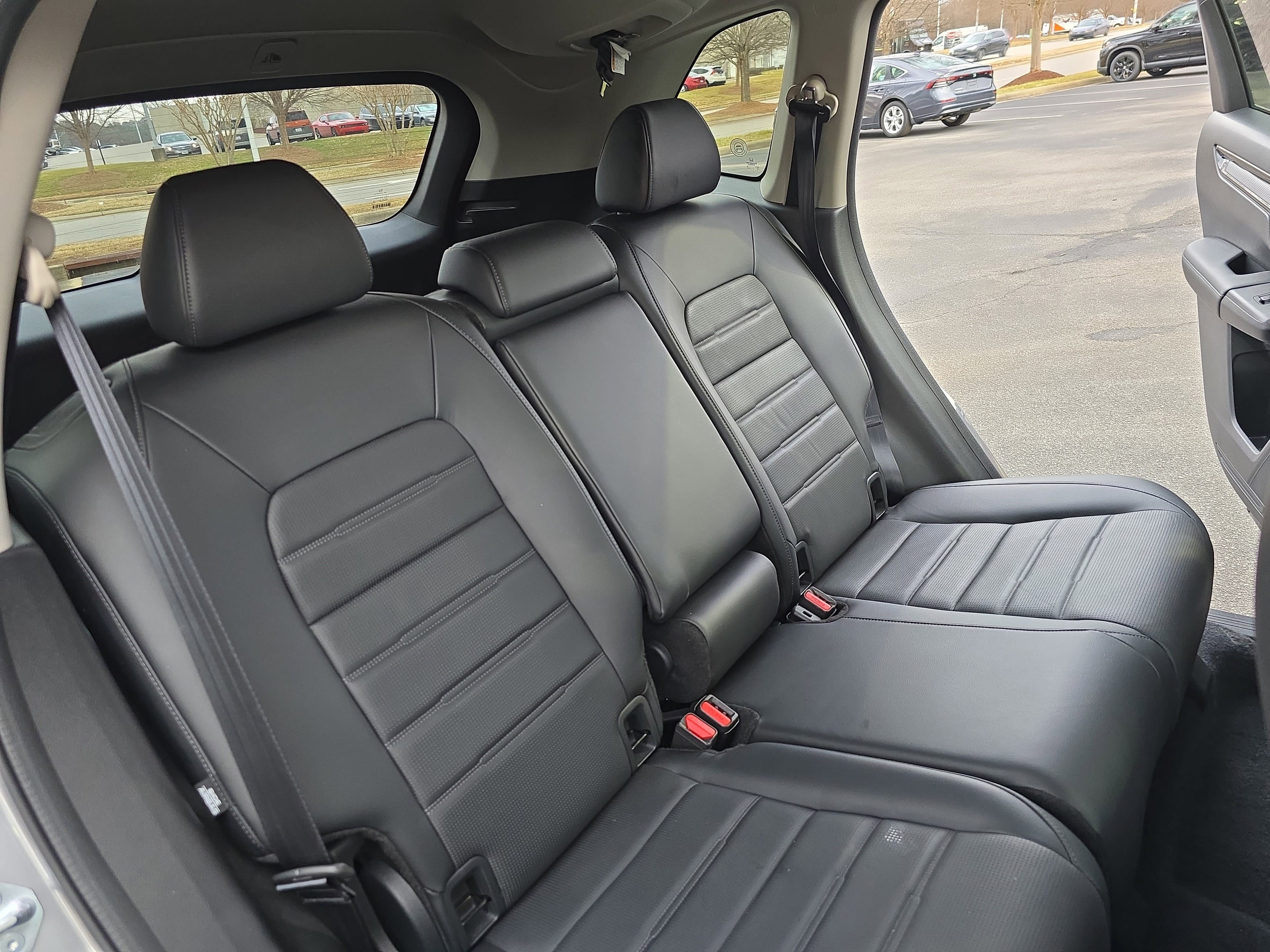 Used 2023 Honda CR-V EX-L image 12