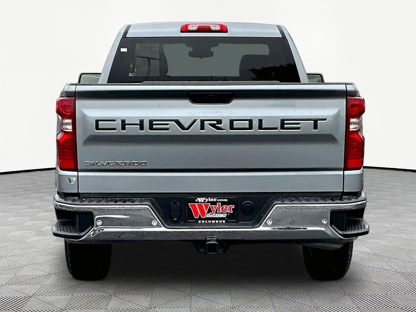 Used 2026 Chevrolet Silverado 1500 W/T w/ WT Safety Package AWD/4WD image 5