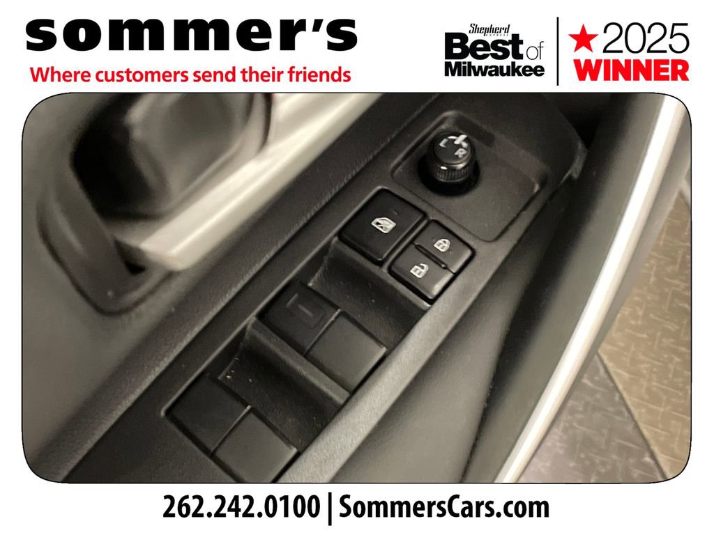 Used 2022 Toyota Corolla SE image 11