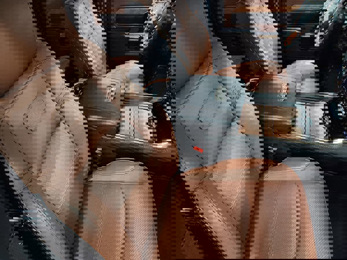 Used 2024 RAM 2500 Limited w/ Safety Group image 35