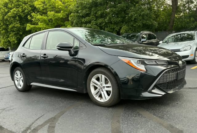 Used 2019 Toyota Corolla SE w/ SE Option Package FWD image 3