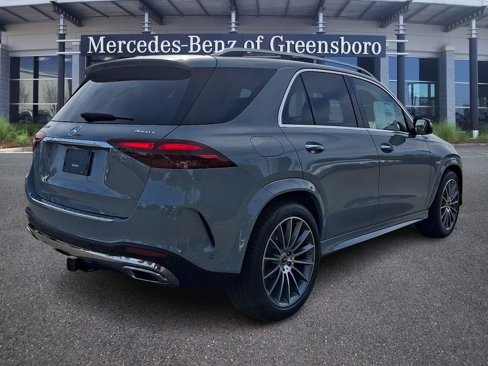 New 2026 Mercedes-Benz GLE 450 4MATIC image 3