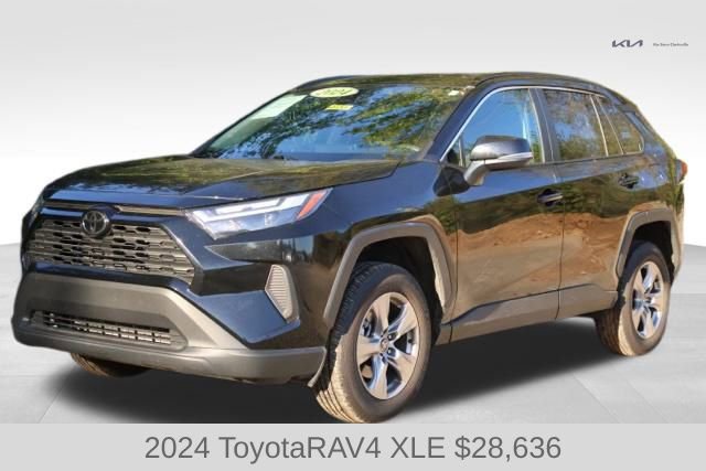 Used 2024 Toyota RAV4 XLE image 4