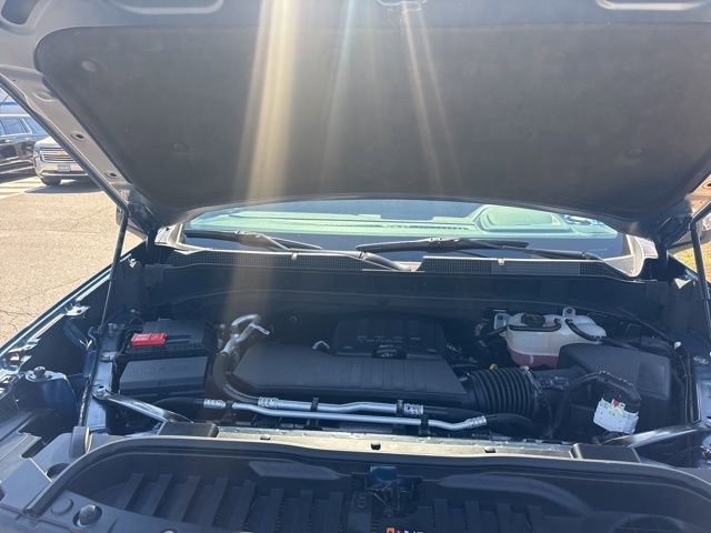 Used 2024 Chevrolet Silverado 1500 LT image 17