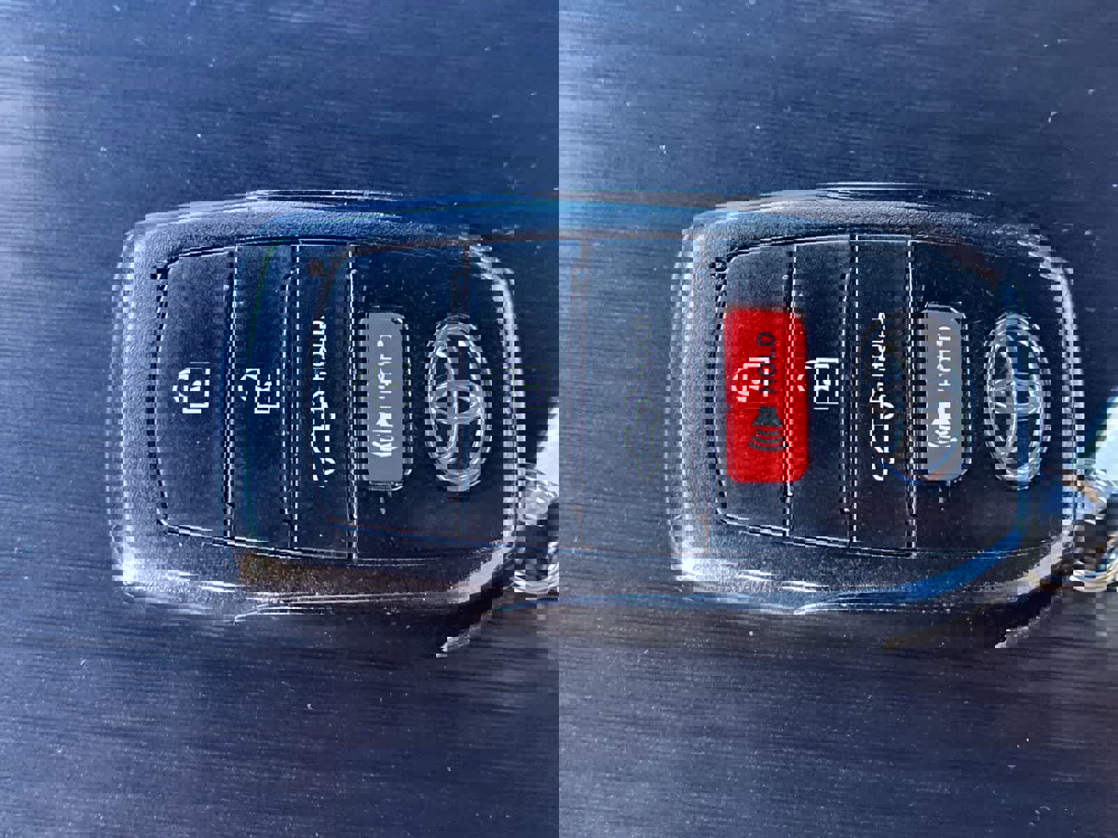 Used 2023 Toyota Tundra Platinum w/ Advanced Package image 37