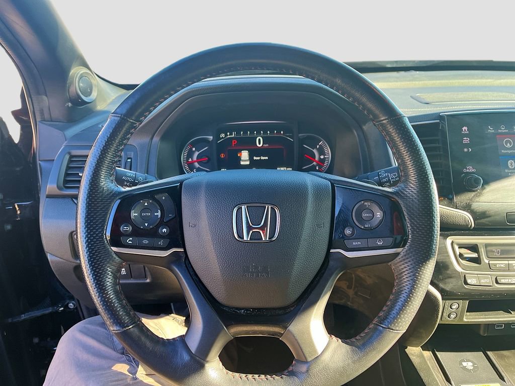 Used 2024 Honda Passport Black Edition image 11