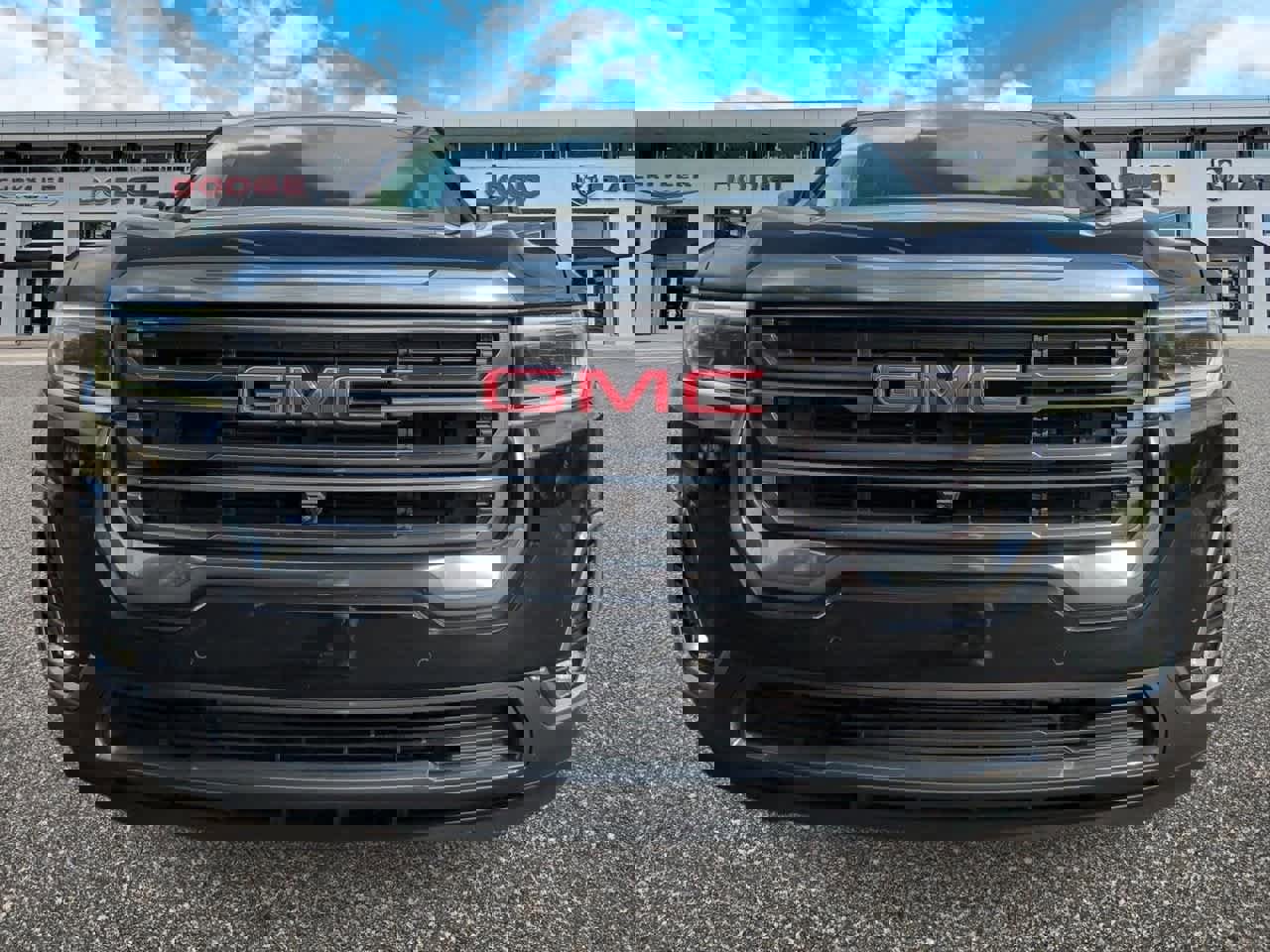 Used 2023 GMC Acadia AT4 w/ Technology Package image 3