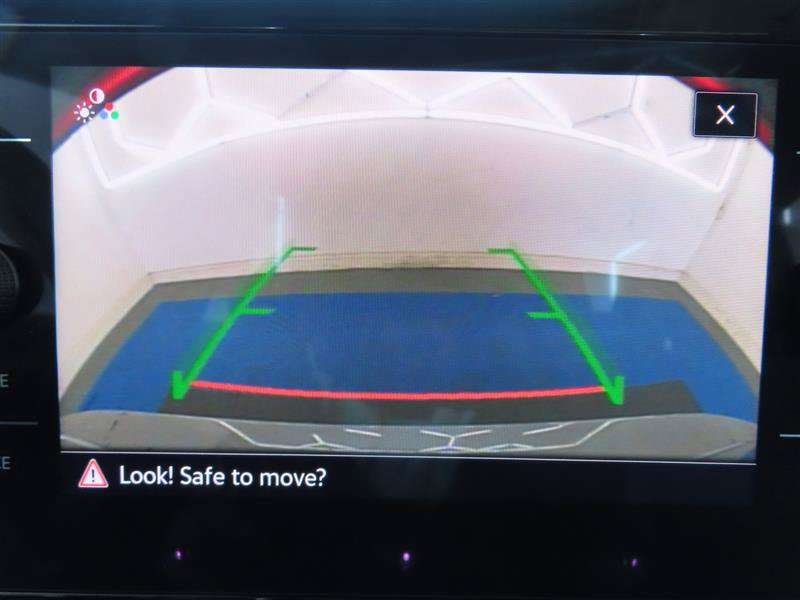 Used 2026 Volkswagen Jetta SE FWD image 26