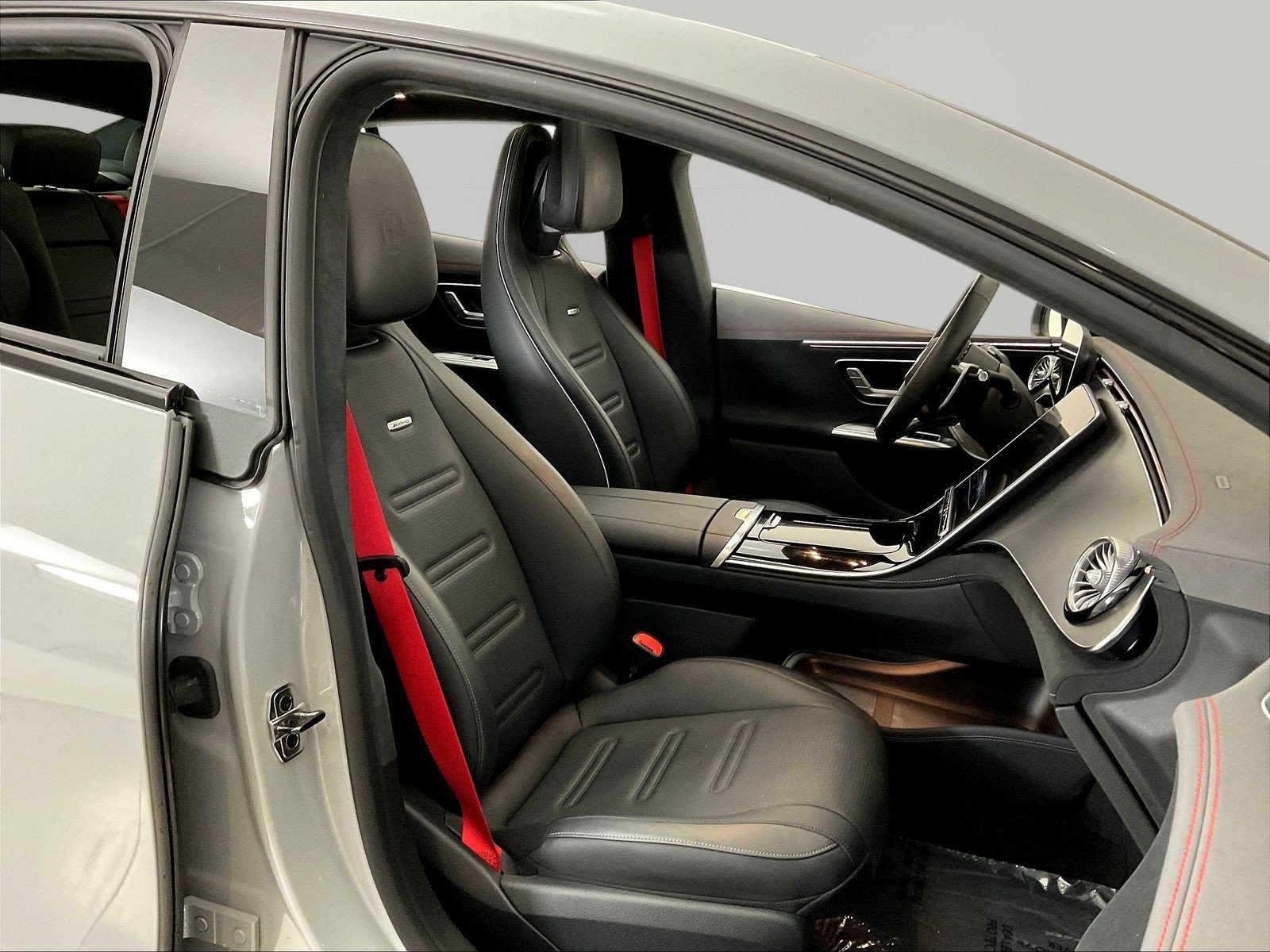 Certified 2023 Mercedes-Benz EQE AMG 4MATIC Sedan image 29