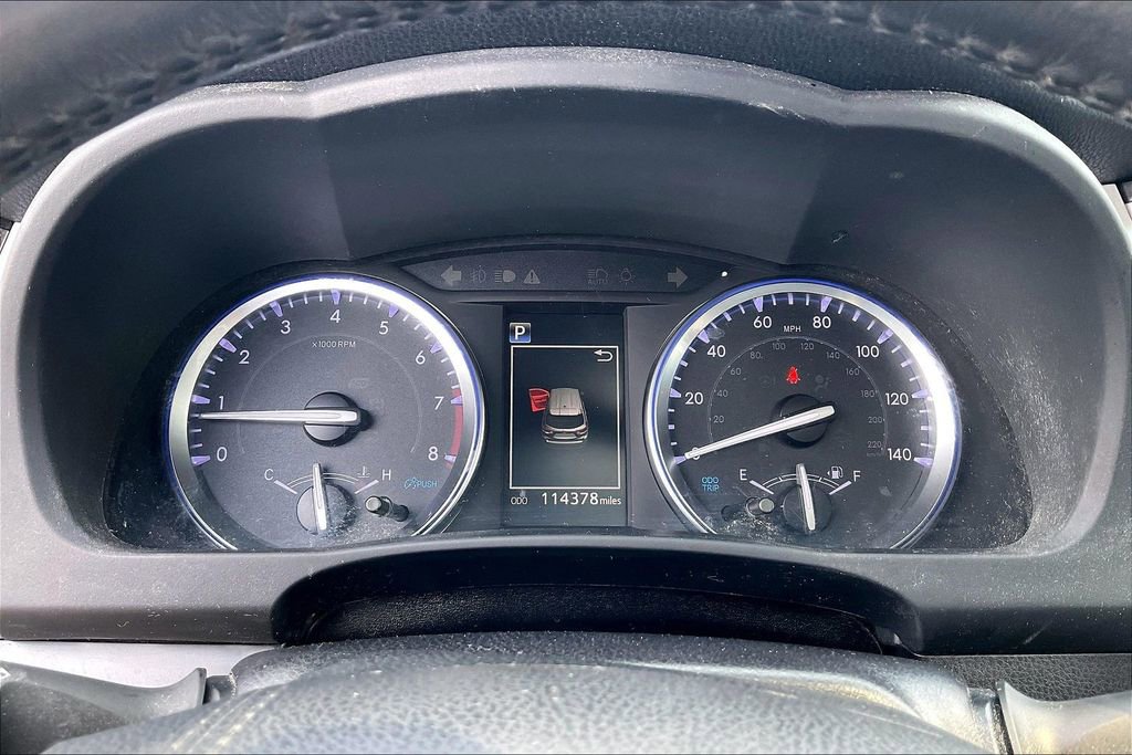 Used 2019 Toyota Highlander XLE AWD/4WD image 16
