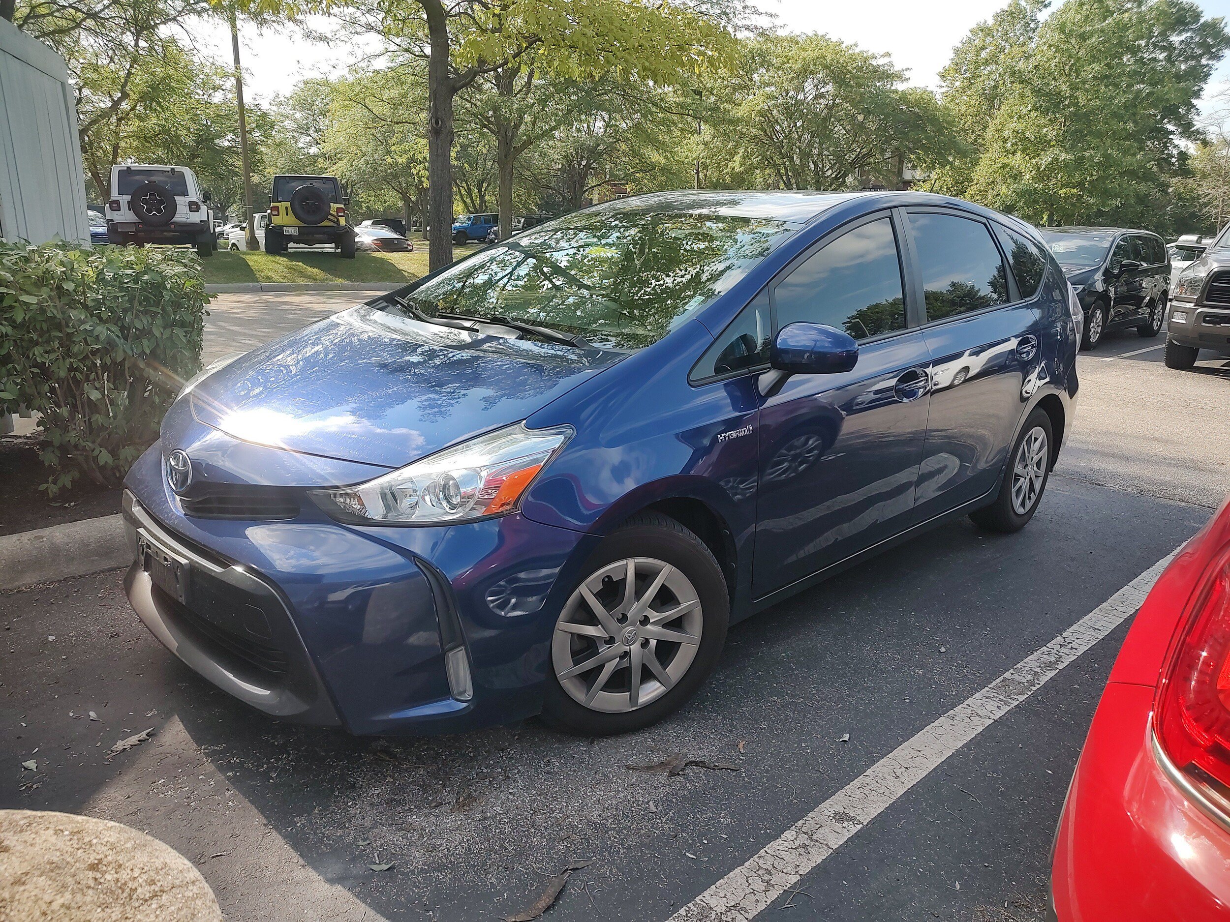 Used 2017 Toyota Prius V Three w/ Carpet Mat Package