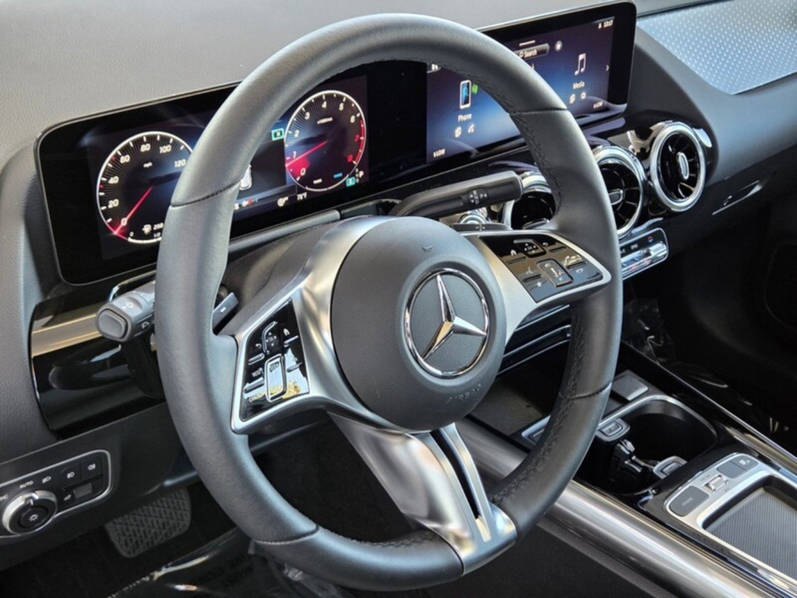 Certified 2026 Mercedes-Benz GLA 250 image 26