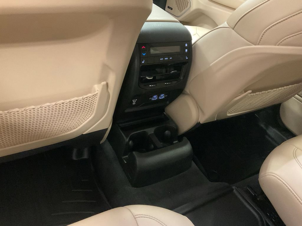 Used 2021 Jeep Grand Cherokee L Limited AWD/4WD image 27