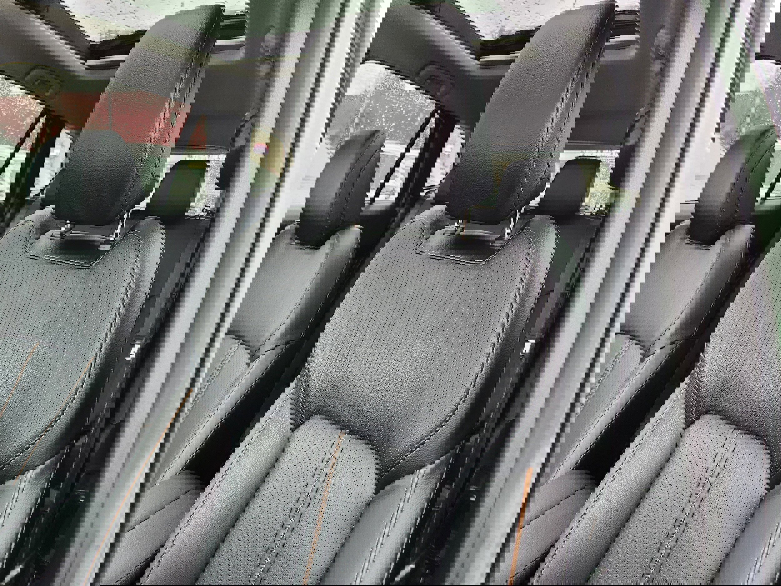 Used 2025 MAZDA CX-50 2.5 Turbo w/ Premium Plus Pkg image 12