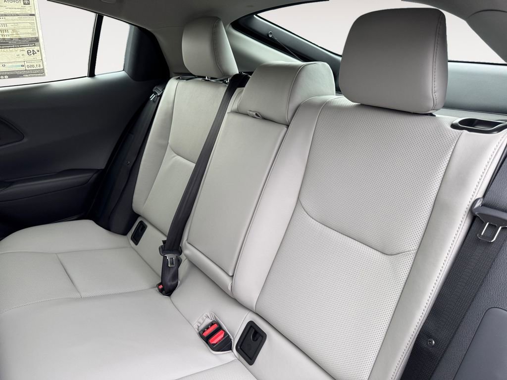 New 2025 Toyota Prius XLE image 13