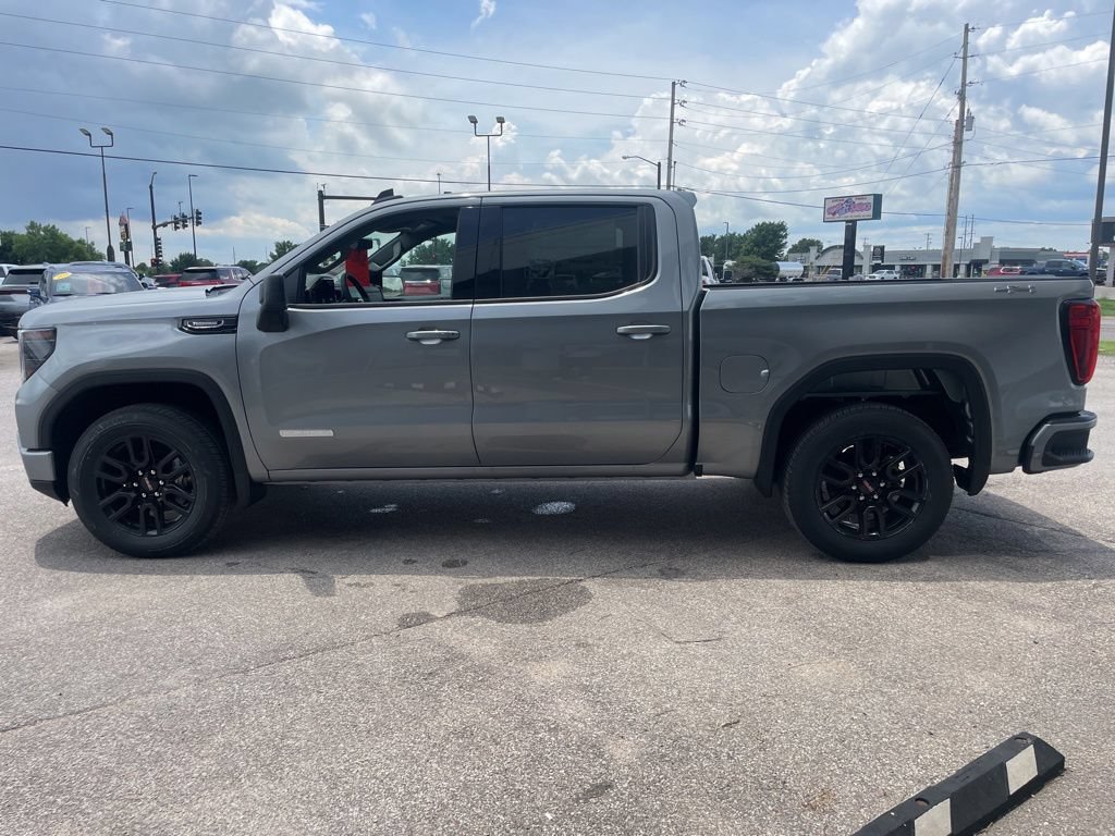 Used 2026 GMC Sierra 1500 Elevation AWD/4WD image 6