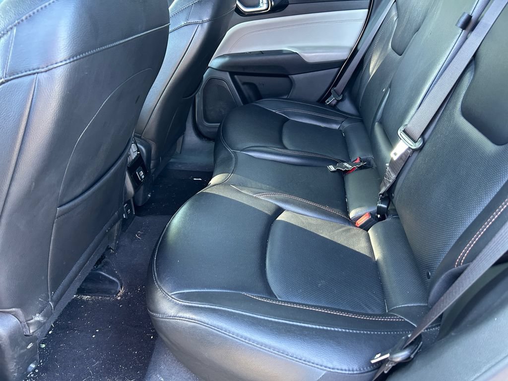 Certified 2023 Jeep Compass Limited AWD/4WD image 14