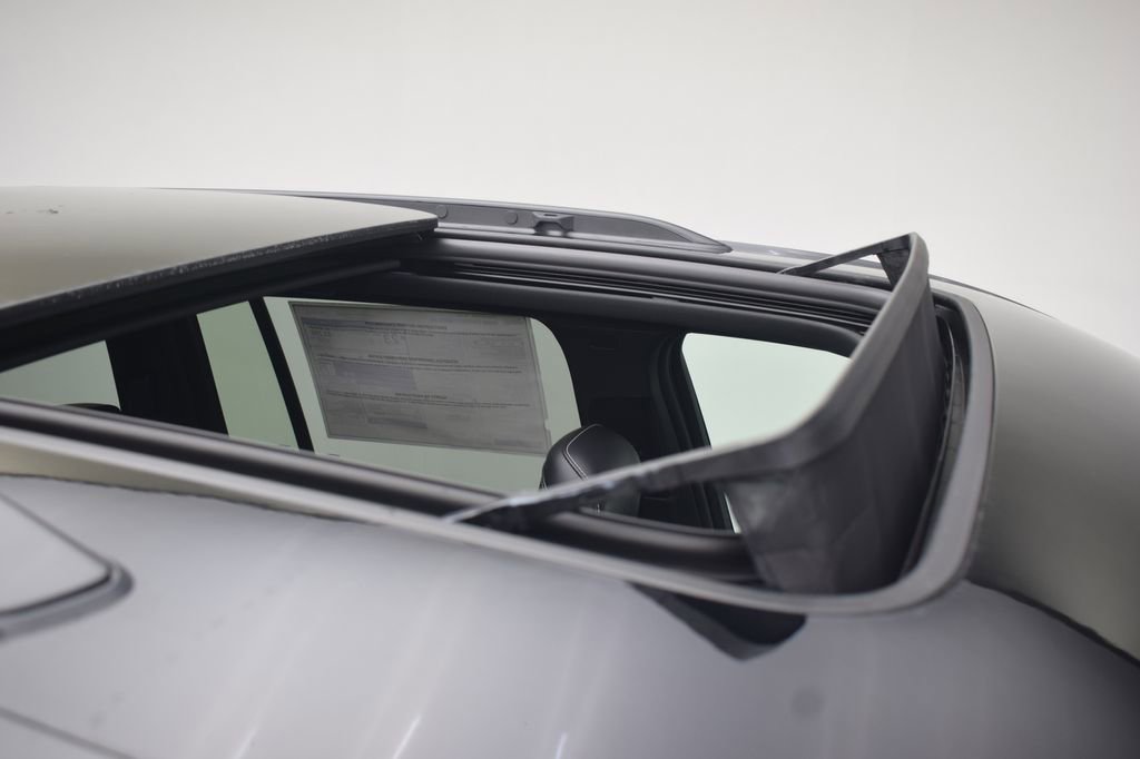 New 2026 Jeep Grand Cherokee Limited image 10