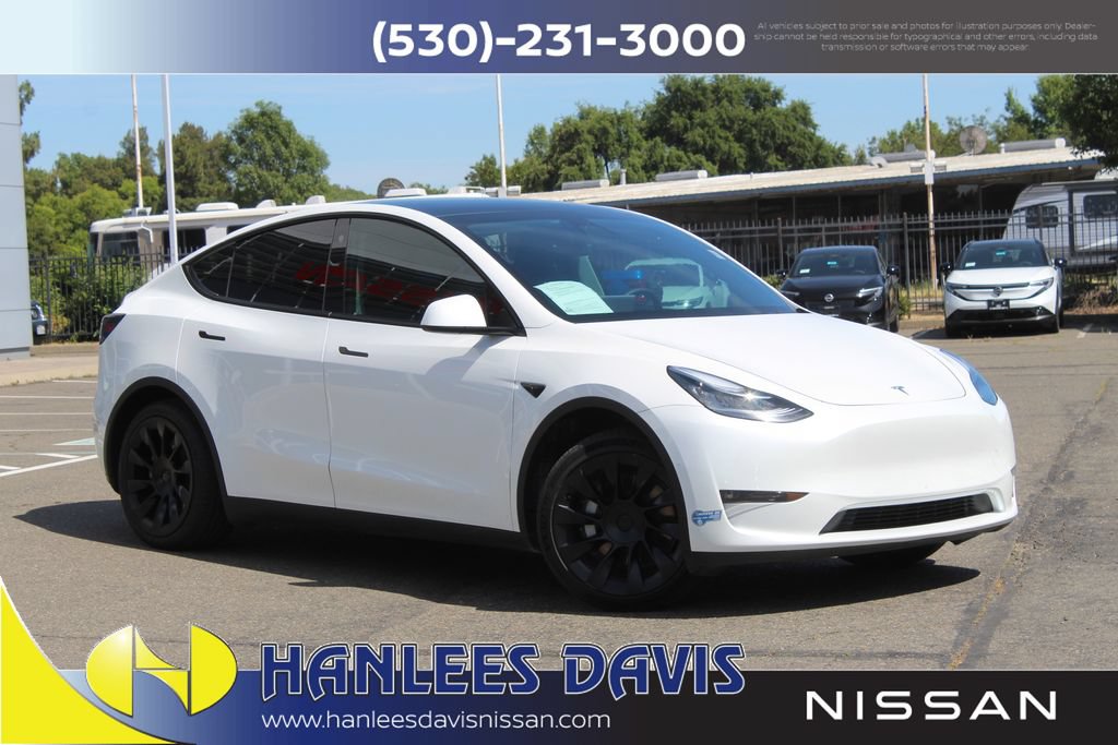 Used 2021 Tesla Model Y Long Range AWD/4WD image 1