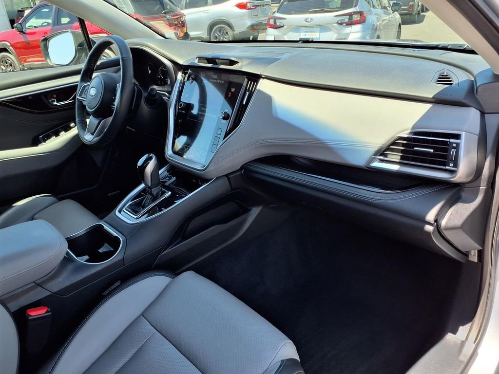 Used 2022 Subaru Outback Limited w/ Popular Package #2 AWD/4WD image 17