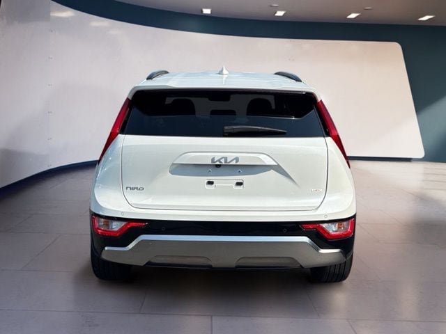 Certified 2025 Kia Niro EX Touring FWD image 4