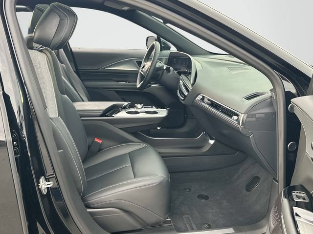 Certified 2024 Cadillac Lyriq Tech AWD/4WD image 22