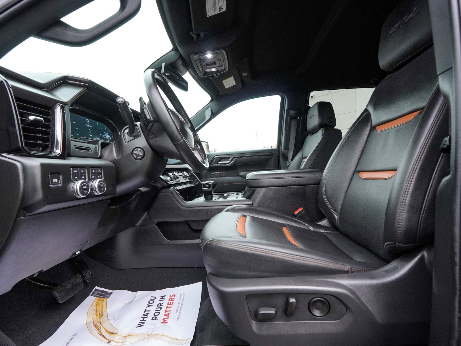 Used 2025 GMC Sierra 1500 AT4 w/ AT4 Premium Package image 31