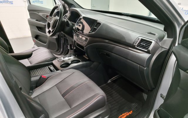 Used 2022 Honda Passport TrailSport image 13