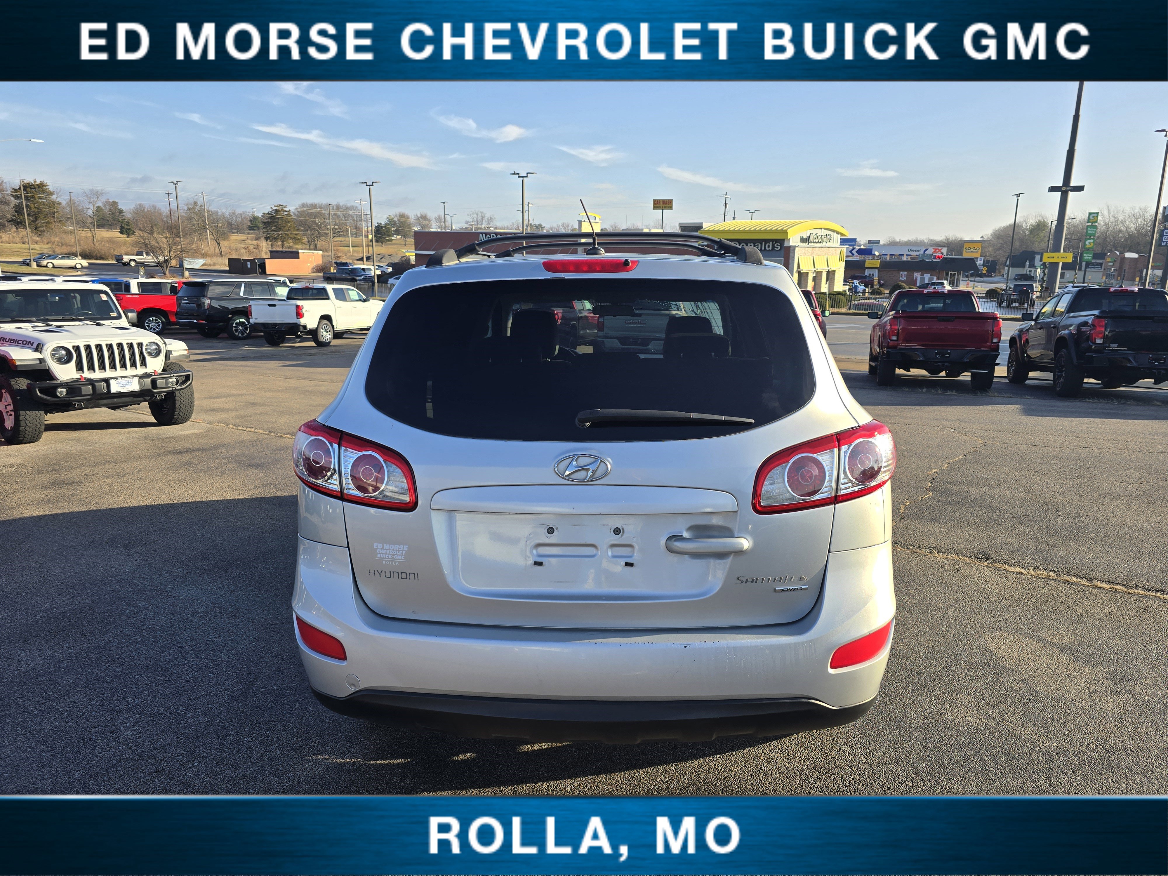 Used 2011 Hyundai Santa Fe GLS image 5