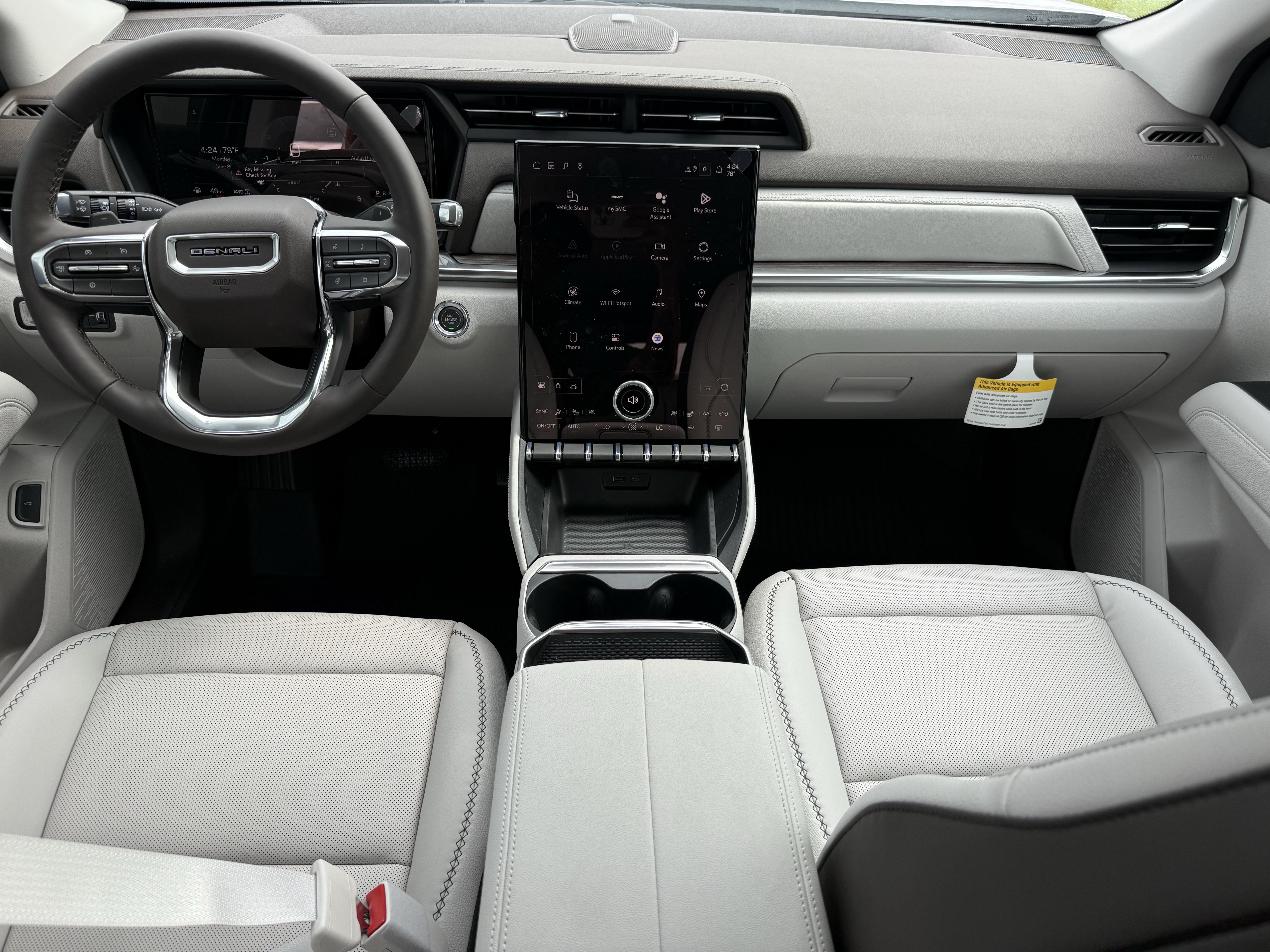 New 2026 GMC Terrain Denali w/ LPO, Floor Liner Package AWD/4WD image 10