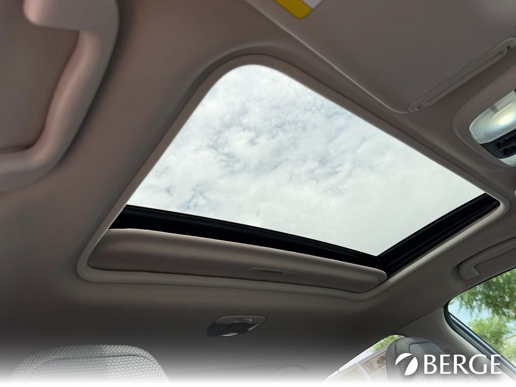 Used 2024 Subaru Crosstrek 2.0i Premium AWD/4WD image 10