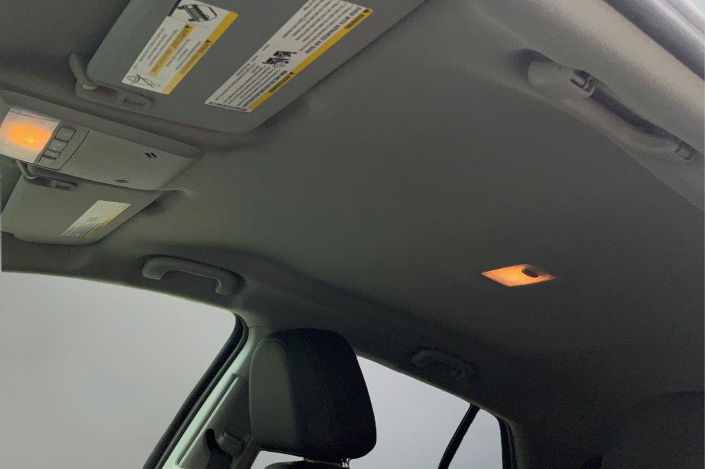 Used 2022 Chevrolet Trax LT w/ LT Convenience Package FWD image 18